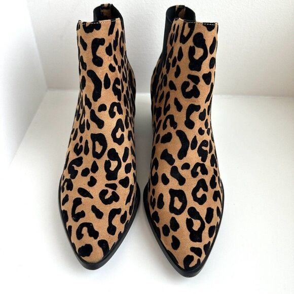 Chinese Laundry Sz 6 Finn Ankle Bootie Chelsea Boot NWOB Tan Suede Animal Print - Picture 5 of 11